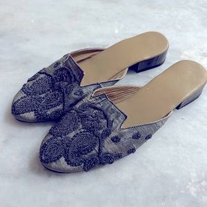 SAACHI Silk Embroidered Mules, Silver Size 8